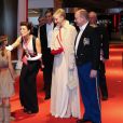  Le prince Albert et la princesse Charlene de Monaco arrivent avec la princesse Caroline et ses fils Andrea et Pierre Casiraghi au Forum Grimaldi pour l'opéra de Puccini  La Fianciulla del West  lors de la soirée de gala de la Fête nationale à Monaco le 19 novembre 2012. 