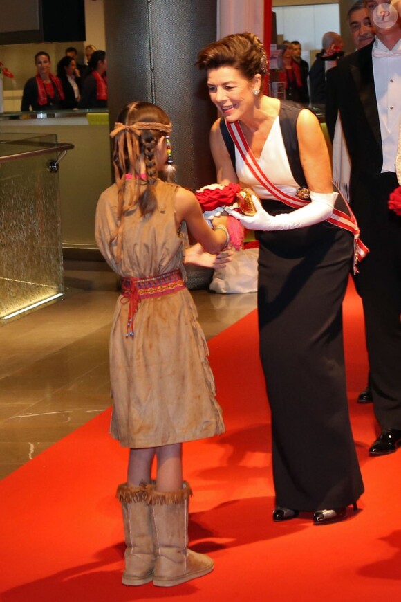 La princesse Caroline de Hanovre à son arrivée au Forum Grimaldi pour l'opéra de Puccini La Fianciulla del West lors de la soirée de gala de la Fête nationale à Monaco le 19 novembre 2012.