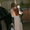 Victoria Beckham et les enfants sortent du domicile de Gordon Ramsay le 22 novembre dans le sud de Londres.