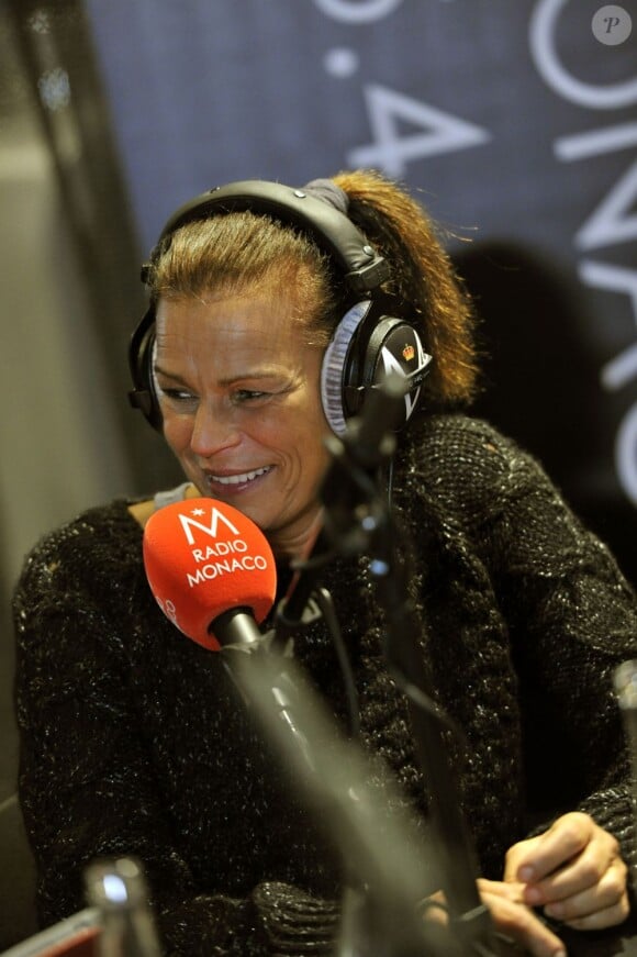 La Princesse Stéphanie de Monaco présente Jungle Fight sur Radio Monaco pour parler de son association Fight Aids qui lutte contre le sida, le 23 novembre 2012.