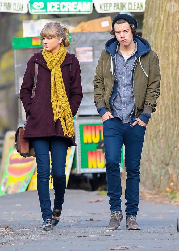 Taylor Swift et Harry Styles des One Direction, son supposé nouveau compagnon, à New York le 2 décembre 2012.