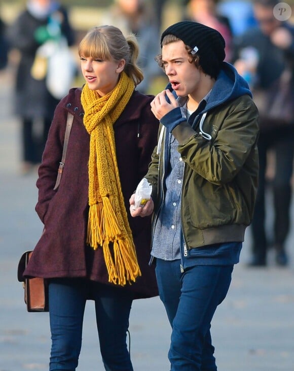 La chanteuse Taylor Swift et Harry Styles du groupe One Direction, son supposé nouveau compagnon, à New York le 2 décembre 2012.