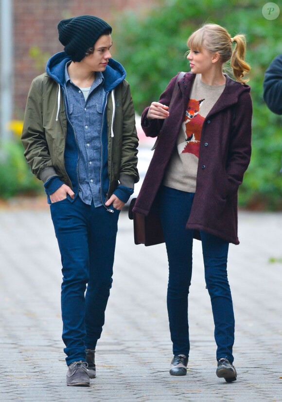 Taylor Swift et Harry Styles des One Direction, son supposé nouveau compagnon, à New York le 2 décembre 2012.