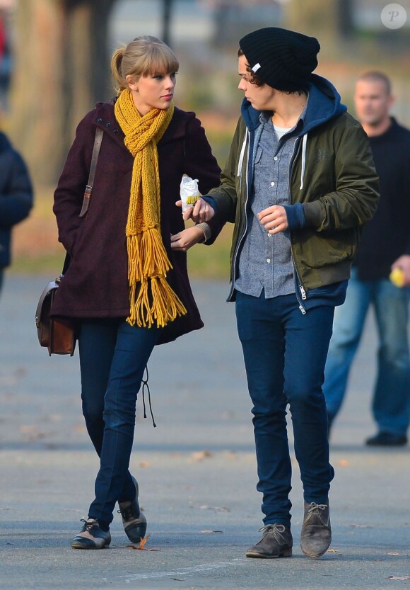 Taylor Swift et Harry Styles des One Direction, son supposé nouveau compagnon, à New York le 2 décembre 2012.