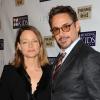 Jodie Foster et Robert Downey Jr. lors de la soirée Mending Kids International au London Hotel du West Hollywood à Los Angeles, le 1er décembre 2012.