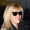 L'actrice Reese Witherspoon arrive à l'aéroport de Los Angeles, le 4 decembre 2012.