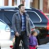 Ben Affleck et sa fille Seraphina dans les rues de Brentwood, le 5 décembre 2012