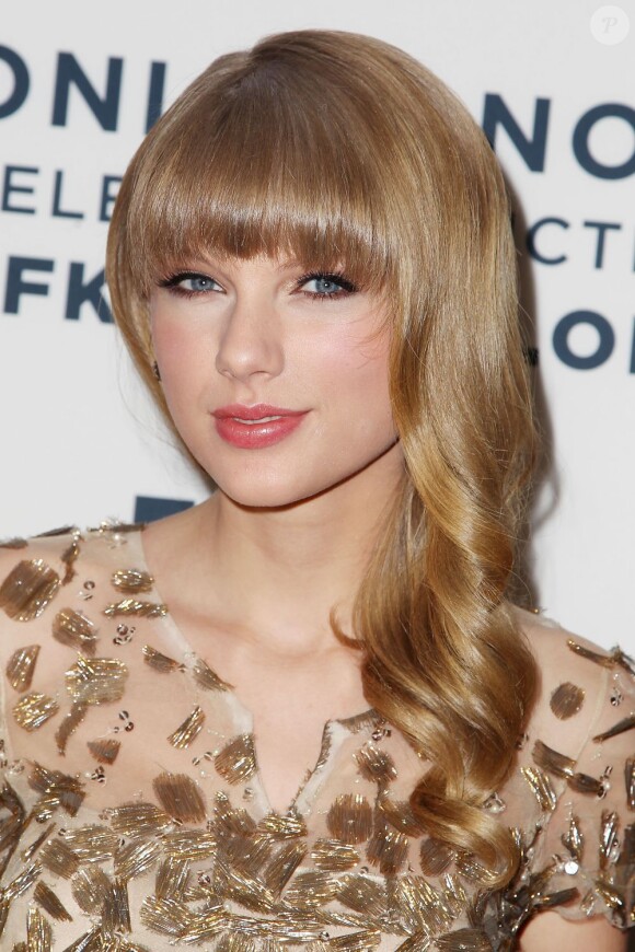 Taylor Swift lors des Ripple of Hope Awards 2012 au Robert F. Kennedy Center, dans l'enceinte de l'hôtel Marriot Marquis. New York, le 3 décembre 2012.