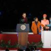 Barack Obama, Michelle Obama et leurs deux filles à la 90e cérémonie d'illumination du sapin de Noël national le 6 décembre 2012 à Washington.