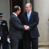 Le prince Albert II de Monaco rencontrait le 7 décembre 2012 le président François Hollande lors d'une visite de travail à l'Elysée.