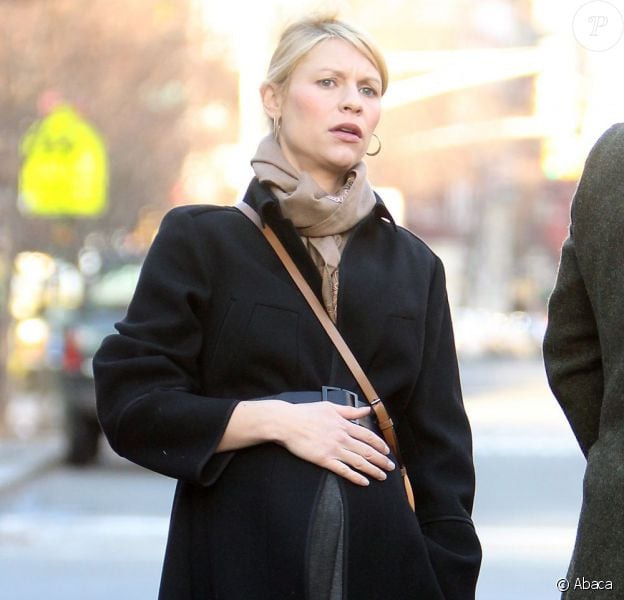 Claire Danes Tres Enceinte La Future Maman Attend Bebe En Amoureux Purepeople