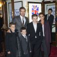 David Beckham, Victoria Beckham et leurs enfants, Brooklyn Beckham, Romeo Beckham, Cruz Beckham ont assisté à la première mondiale de la comédie musicale  Viva Forever , le 11 décembre 2012.