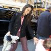 Katie Holmes et Suri Cruise à New York. Le 15 décembre 2012. La maman a emmené sa fille au théâtre voir la pièce dans laquelle elle joue :  Dead Accounts.