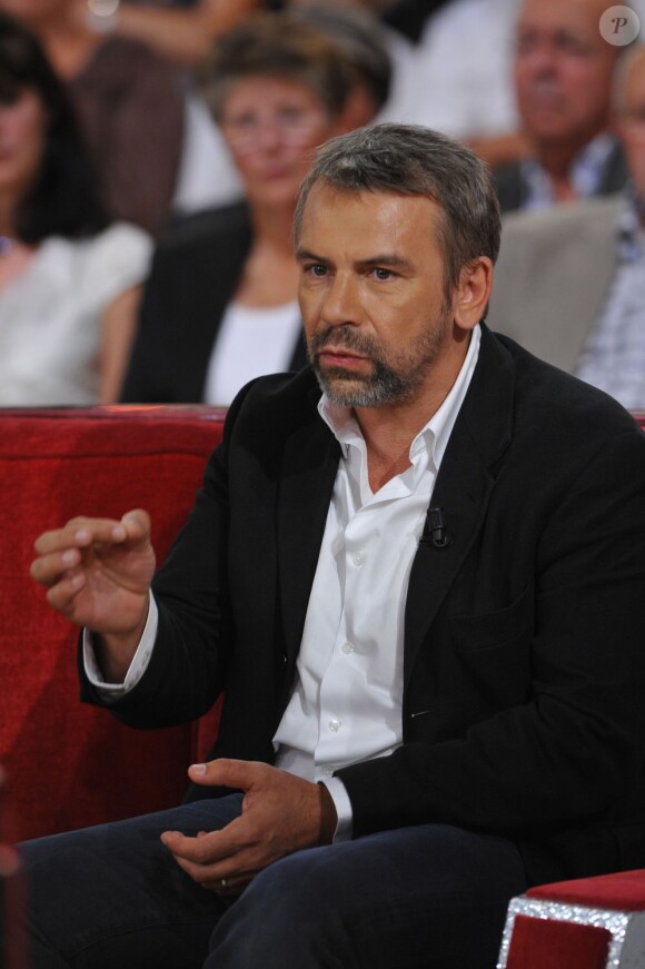 Philippe Torreton durant l'enregistrement de vivement dimanche à Paris le 4 septembre 2011.
