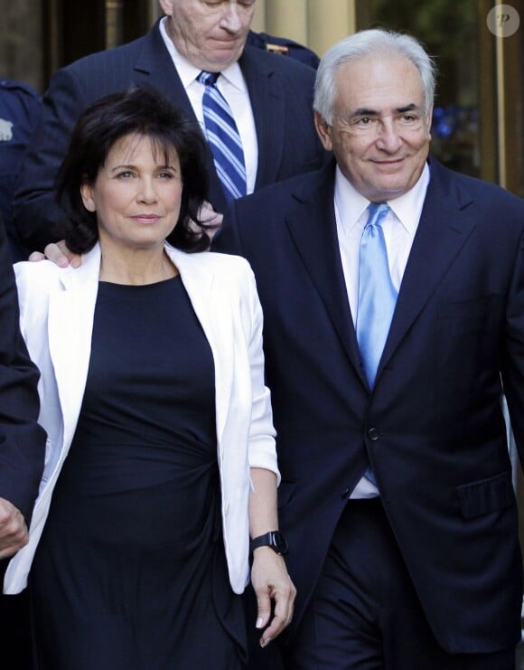Dominique Strauss-Kahn avec Anne Sinclair dont il est désormais séparé, le 1er juillet 2011 à New York.
