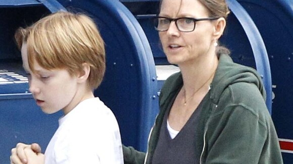 Jodie Foster : Tendre moment avec son fils Christopher, ils sont prêts pour Noël