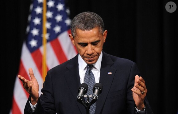 Barack Obama en pleine intervention dans la ville de Newtown, deux jours après la tuerie de l'école primaire Sandy Hook. Le 16 décembre 2012.