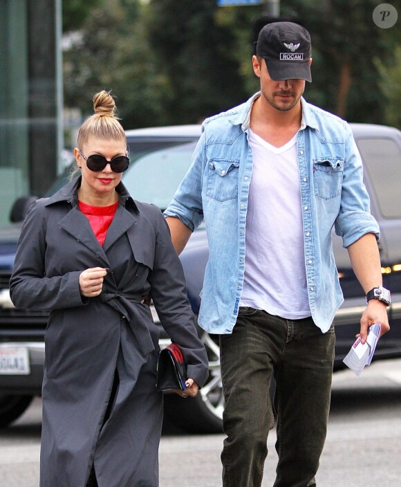 Fergie et Josh Duhamel font du shopping à West Hollywood, le 22 décembre 2012