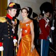 La princesse héritière Mary et le prince héritier Frederik de Danemark au gala du Nouvel An au palais Amalienborg, à Copenhague, le 1er janvier 2013