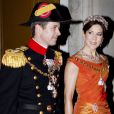 La princesse héritière Mary et le prince héritier Frederik de Danemark au gala du Nouvel An au palais Amalienborg, à Copenhague, le 1er janvier 2013