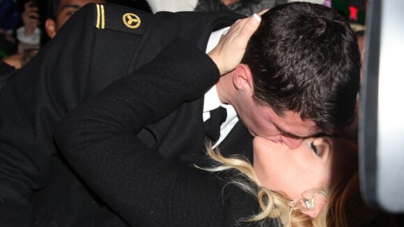 Jenny McCarthy : Un baiser fougueux pour saluer l'arrivée de 2013