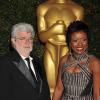 George Lucas et Mellody Hobson à l'Academy Of Motion Pictures Arts And Sciences le 1er décembre 2012.