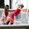 Jennifer Garner et Ben Affleck ont emmené leurs filles faire du patin à la patinoire de Santa Monica le 4 janvier 2013