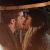 Baiser fougueux entre Zac Efron et Imogen Poots sur le tournage de Are We Officially Dating ? à New York, le 7 Janvier 2013.