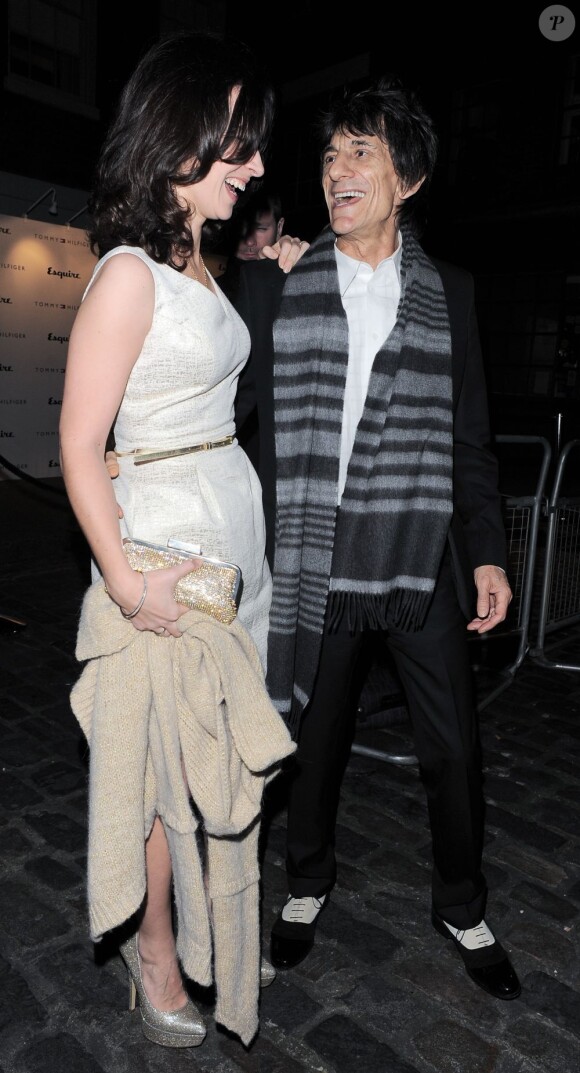 Ronnie Wood et sa femme Sally quittent la soirée Tommy Hilfiger à Londres le 7 Janvier 2013.