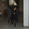 Kim Kardashian et Kanye West arrivent à Paris après avoir passé 24h en Italie, à Venise. Le 10 janvier 2012