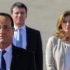 François Hollande, Valérie Trierweiler, et Manuel Valls à Alger le 19 décembre 2012.