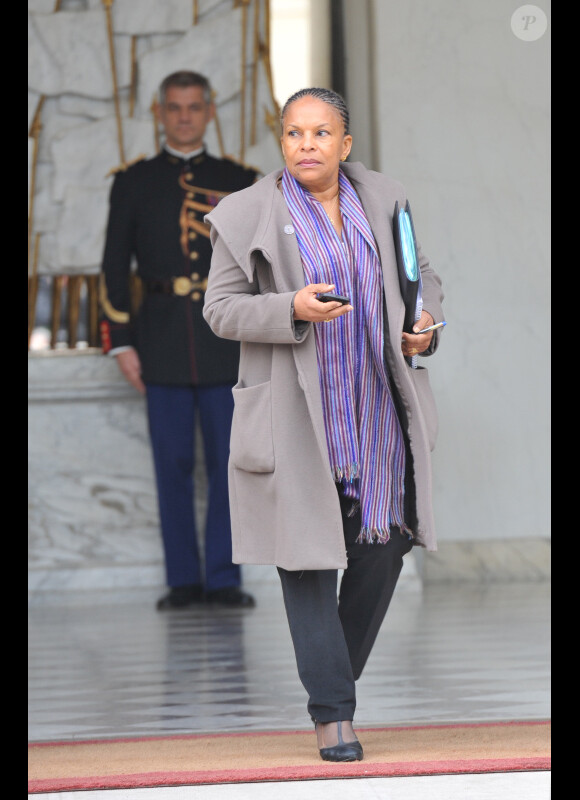 Christiane Taubira à la sortie du Conseil des ministres au palais de l'Élysée à Paris le 9 Janvier 2013.