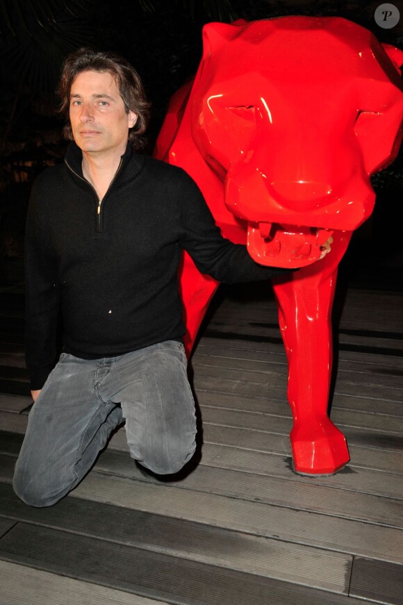 Richard Orlinski lors du vernissage de l'exposition de Richard Orlinski au Sofitel Le Faubourg à Paris, le 15 janvier 2013