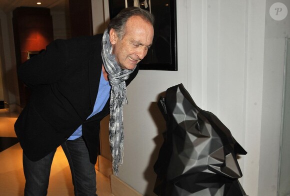 Yves Lecoq lors du vernissage de l'exposition de Richard Orlinski au Sofitel Le Faubourg à Paris, le 15 janvier 2013