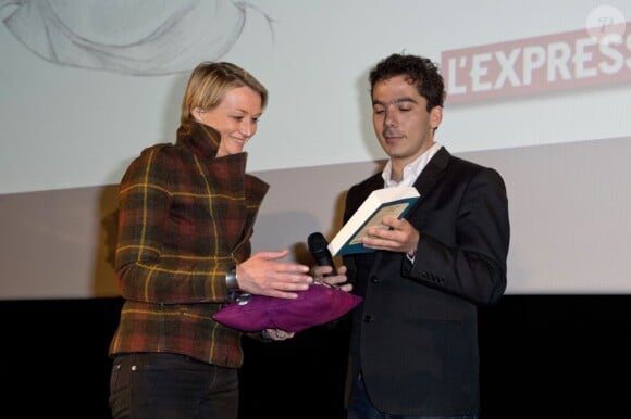 Marion Van Renterghem à la cérémonie du 1er prix Françoise Giroud décerné au MK2 Bibliothèque à Marion Van Renterghem pour le Prix du Portrait et à Bushra Al-Maqtary pour le Prix Nouvelle Vague, à Paris, le 17 janvier 2013.
