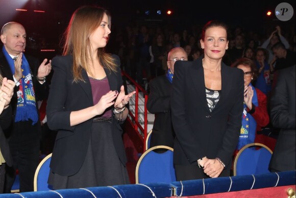 Pauline Ducruet et sa mère la princesse Stéphanie de Monaco lors du Festival international du Cirque de Monte-Carlo le 18 janvier 2013