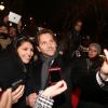 Bradley Cooper avec ses fans à l'avant-première parisienne de Happiness Therapy à l'UGC Normandie, Paris, le 17 janvier 2013.