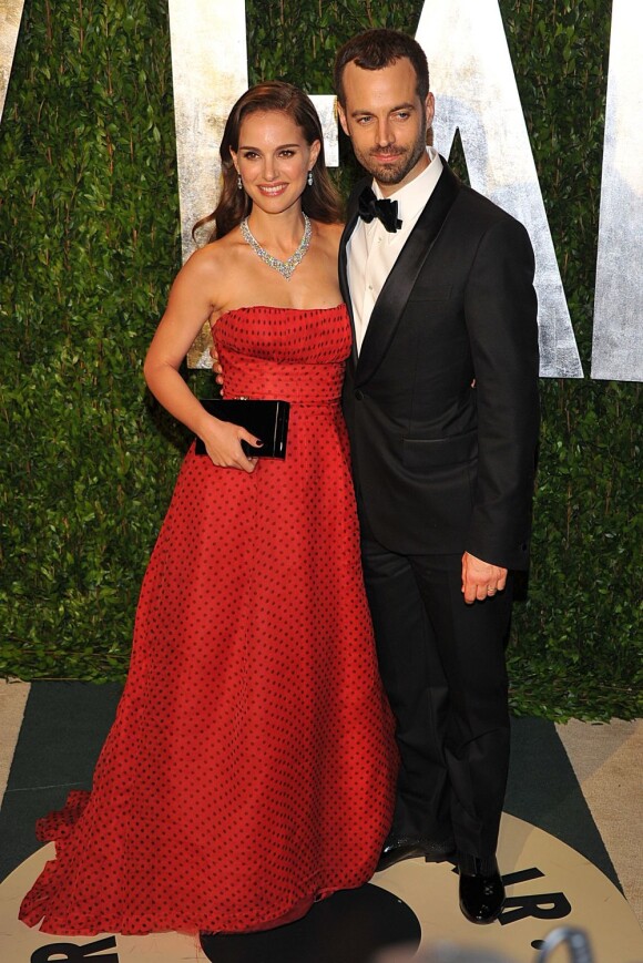 Natalie Portman et Benjamin Millepied à la soirée de Vanity Fair organisée en marge des Oscar, le 26 février 2012.