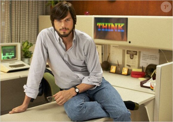 Ashton Kutcher est Steve Jobs pour le biopic de Joshua Michael Stern.