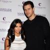 Kim Kardashian et  son ex-mari Kris Humphries, fêtent l'anniversaire de la belle, à Las Vegas, le 22 octobre 2011.