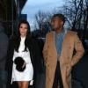 Kanye West et la belle Kim Kardashian se rendent chez le couturier Stephane Rolland à Paris le 11 janvier 2013.