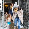 Sarah Jessica Parker à New York avec ses filles Marion et Tabitha, le 28 janvier 2013.