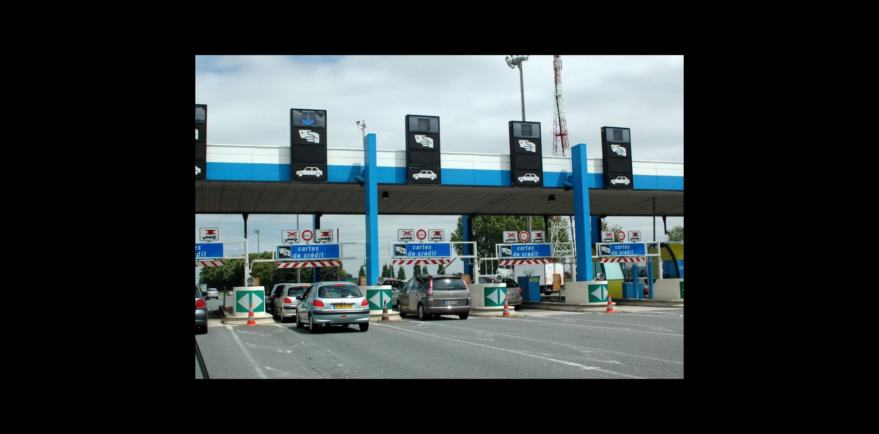 Envoyé Spécial Arrêtée après avoir témoigné anonymement dans un