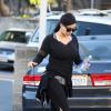 Kim Kardashian est allée à un cours de gym tôt dans la matinée du 4 février 2013 à Los Angeles. Elle portait la même tenue que la veille ce qui n'est pas dans son habitude.