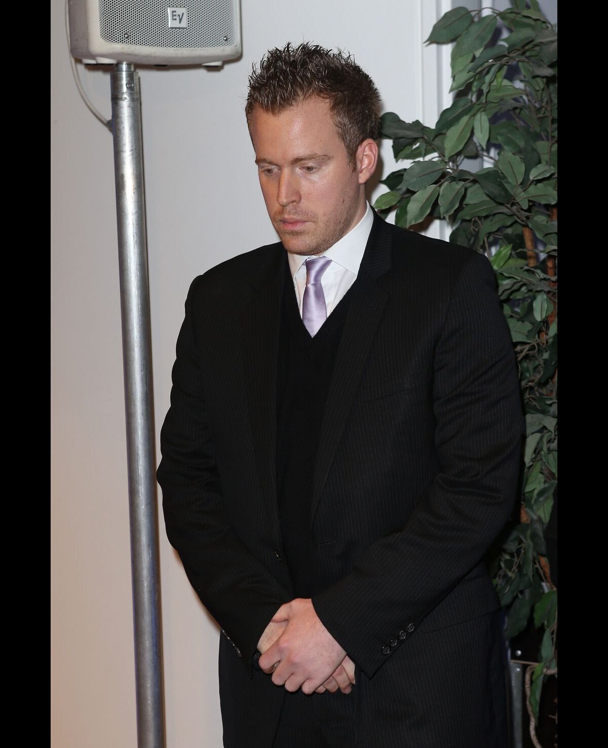 Photo Gary Roland lors de l'inauguration de la tribune de presse du