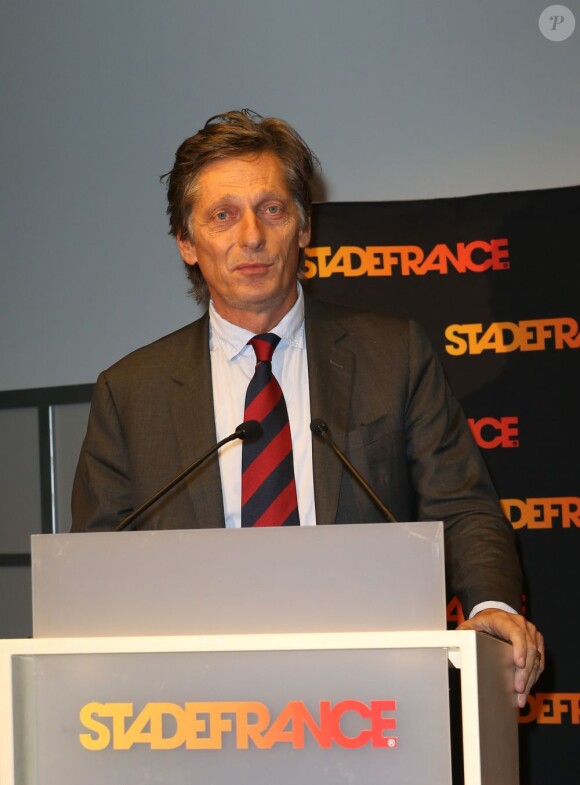 Nicolas de Tavernost lors de l'inauguration de la tribune de presse du Stade de France qui portera désormais le nom de Thierry Roland, le 6 février 2013