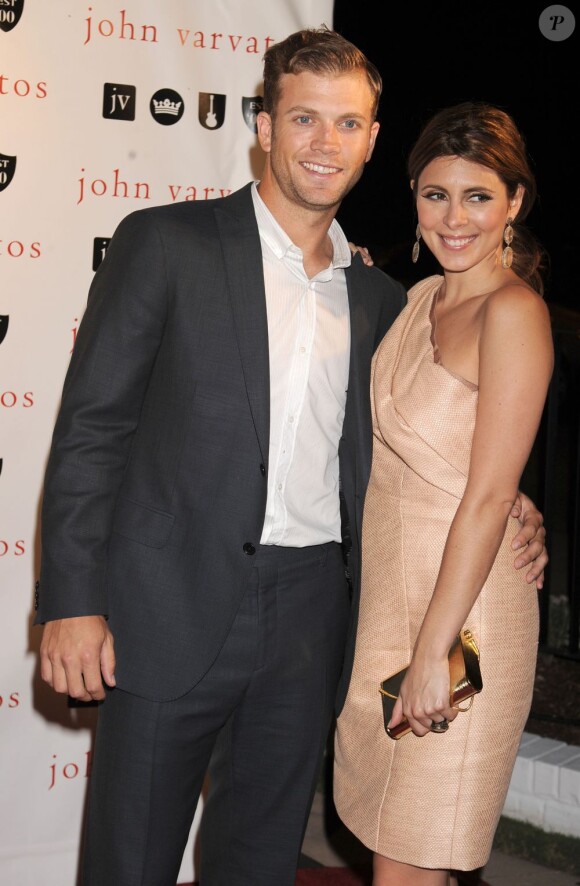 Cutter Dykstra et Jamie Lynn Sigler Photo lors de la soirée West Hollywood Ten Year Anniversary Celebration featuring Paul Weller à la boutique John Varvatos Store, à West Hollywood, le 17 octobre 2012.