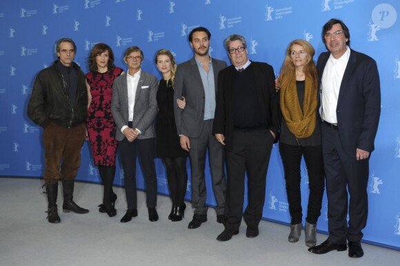 Jeremy Irons, Martina Gedeck, Bille August, Mélanie Laurent et Jack Huston pendant le photocall pour le film Night Train to Lisbon à la 63e Berlinale, le 13 février 2013.