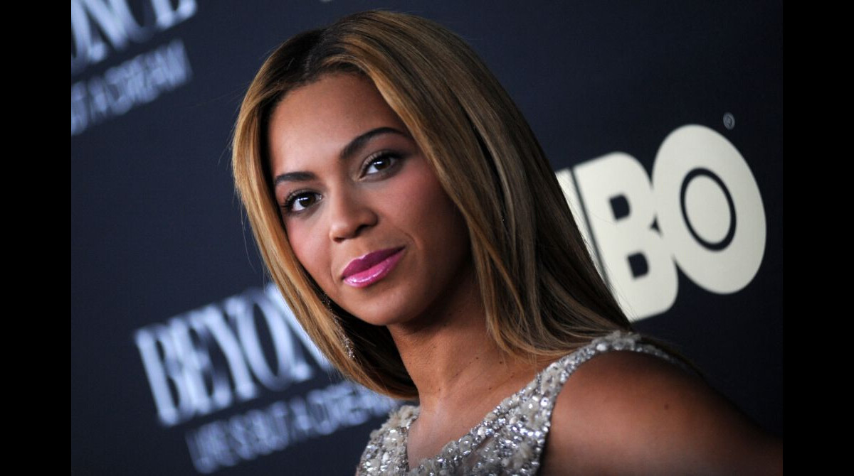 Photo : Beyonce lors de la première de son documentaire Life is but a ...