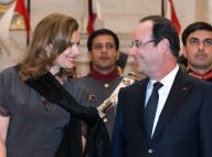Valérie Trierweiler et le président: Regards amoureux lors d'un magnifique dîner